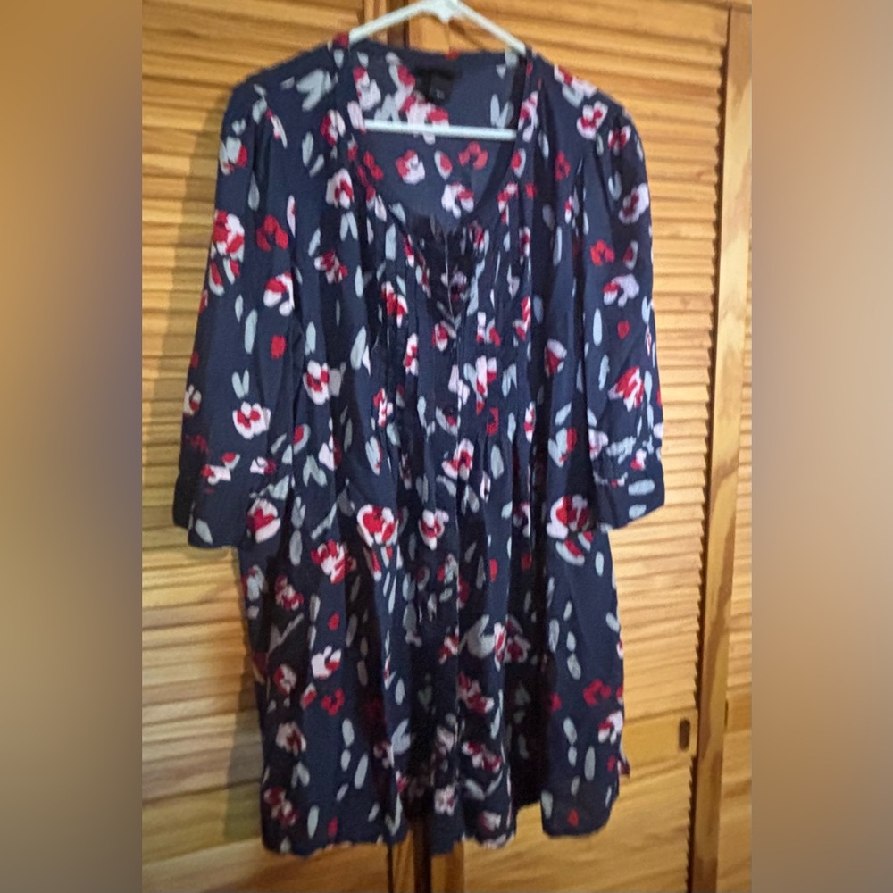 Red,white,blue button down tunic by Lane Bryant size 18/20.